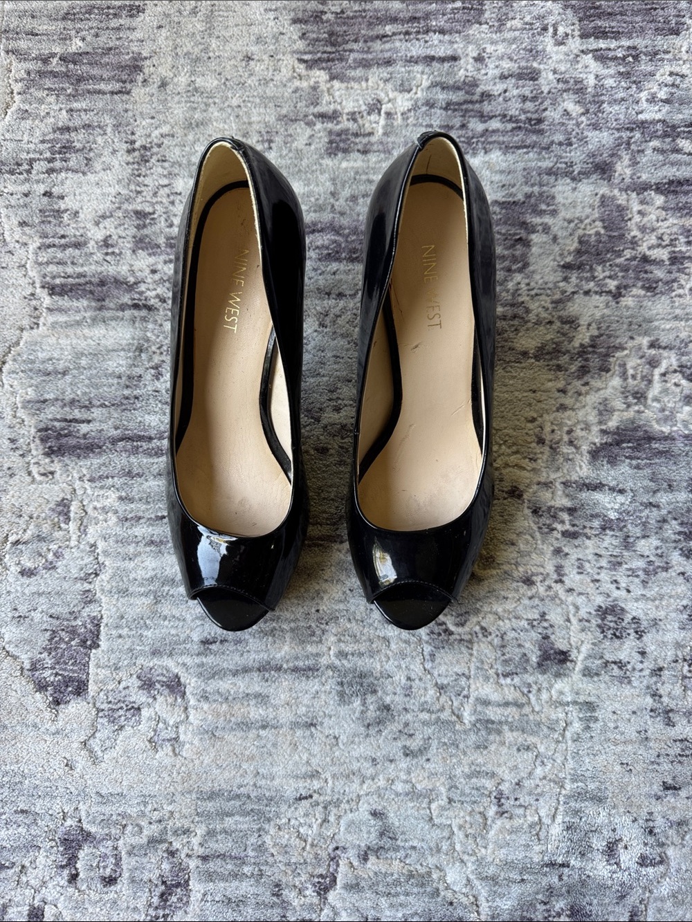 Nine West Black Patent Peep Toe Heels Size 8